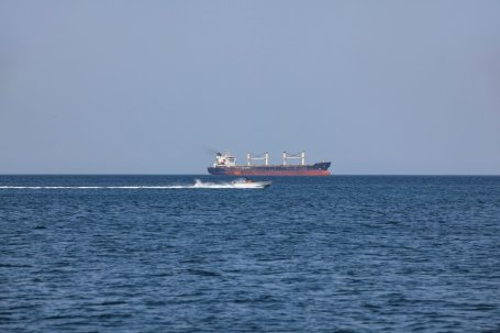 Oil tanker sails through the Strait of Hormuz