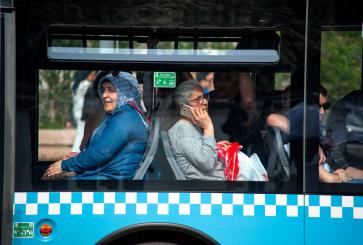 Women on bus in Instanbul.